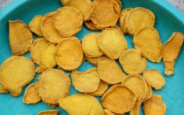 Củ Nghệ rễ vàng khô