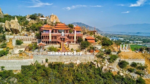 Chùa Trùng Sơn Cổ Tự