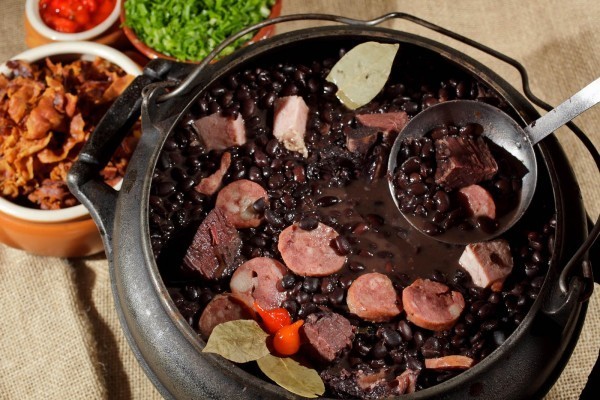Món ăn thuốc hỗ trợ điều trị rụng tóc: