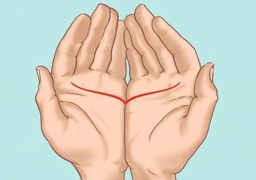 Đường tình duyên ở hai bàn tay cao ngang bằng nhau