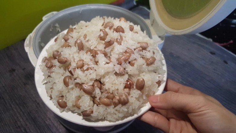 Ăn nhiều xôi ảnh hưởng gì đến sức khỏe của trẻ?