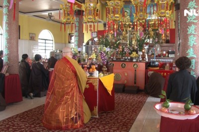 Ngôi chùa 20 năm không đốt vàng mã, tiết kiệm tiền tỉ giúp người nghèo