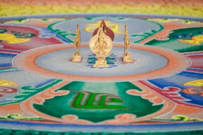 Mandala đá quý lớn nhất Việt Nam được kiến lập tại Tây Thiên