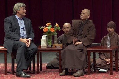 Nhà nghiên cứu thuộc Ðại học Stanford xuất bản sách về Phật giáo