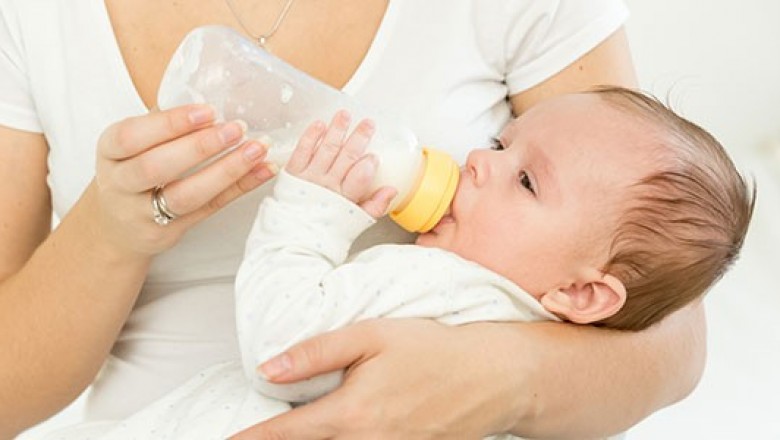 Nhiễm độc sữa mẹ lấy ra từ máy hút sữa, bé sơ sinh bị viêm màng não nghiêm trọng