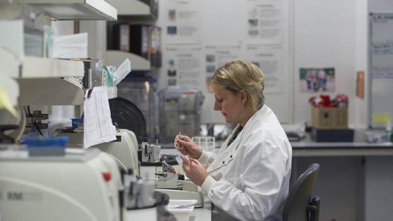 Phương pháp xét nghiệm mọi loại ung thư trong vài phút sắp ra đời