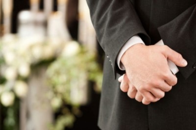 Vượt qua nỗi đau mất người thân, sống sâu như Phật dạy