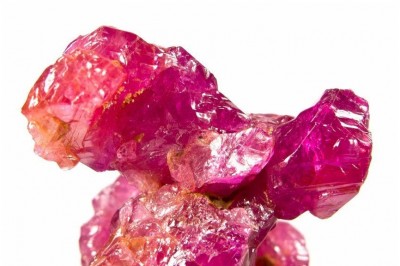 Đào được đá ruby tiền tỷ, tôi có phải nộp cho chính quyền?