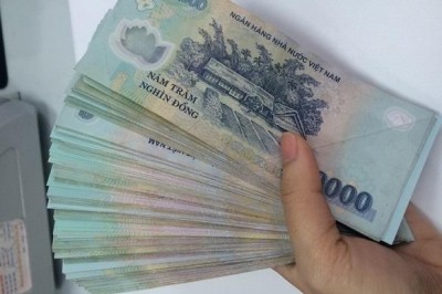 Cầm tiền của chồng sao phải nhục: Chỉ có đàn ông kém cỏi mới tính toán với vợ mình!