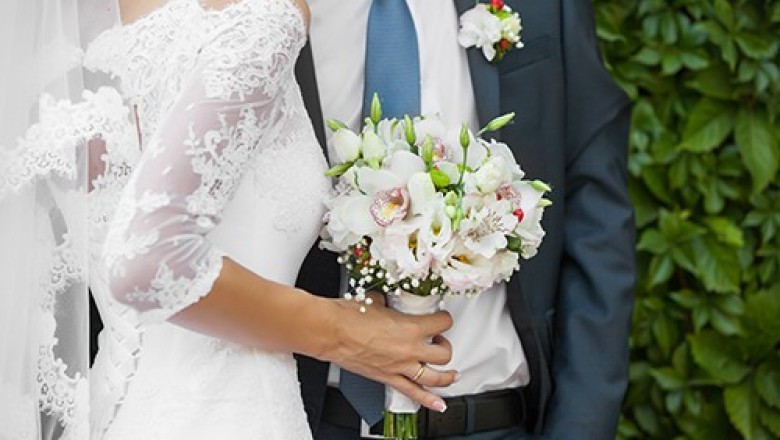 Những tuổi cưới nhau là vận xui đeo bám, không nghèo mạt vận cũng 'đứt gánh giữa đường'