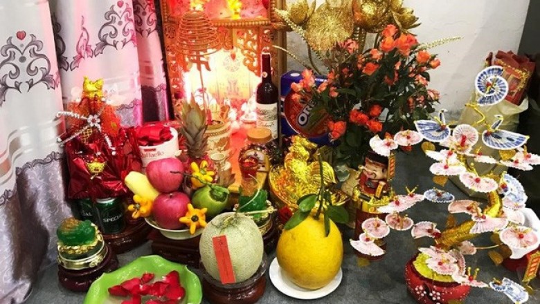 Thần tài Triệu Công Minh người Trung Quốc đang được trăm ngàn già trẻ gái trai hằng ngày vái lậy