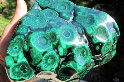 Malachit hay còn gọi là đá lông công