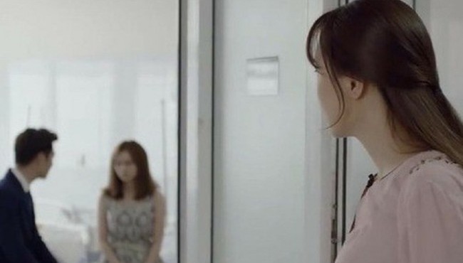 Phải làm gì khi hôn nhân có người thứ ba xuất hiện