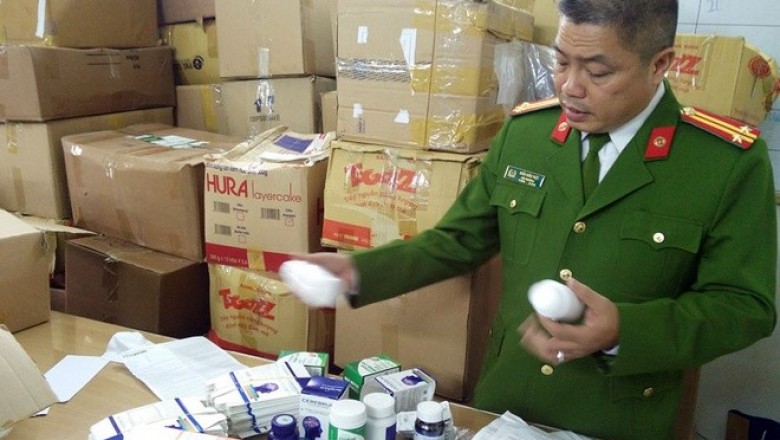 Bắt 'ông trùm' cung cấp thuốc tân dược giả với số lượng lớn