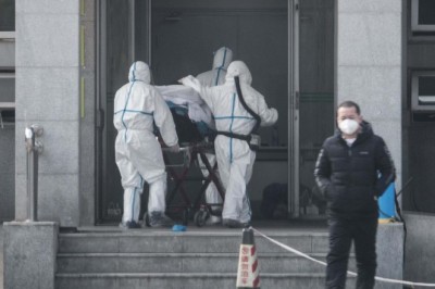 Đã có bằng chứng nCoV lây truyền kể cả tiếp xúc xa như ho, hắt hơi