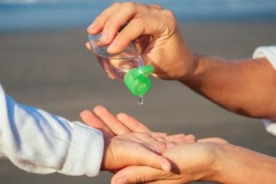 Nước rửa tay khô sát khuẩn có những thành phần gì là chuẩn để phòng Virus Corona