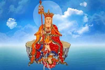 Hạt minh châu, cây tích trượng Bồ tát Địa Tạng cầm có ý nghĩa gì?