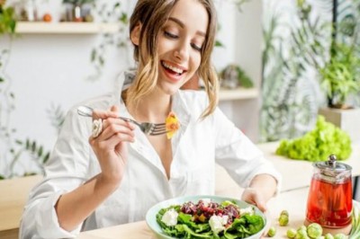 Bật mí 5 chế độ ăn uống khoa học giúp bạn có làn da khỏe đẹp từ bên trong