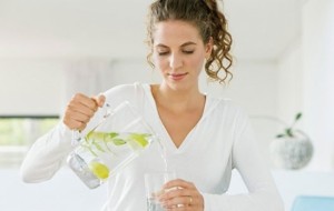 7 cách đơn giản giảm tích nước trong cơ thể an toàn và hiệu quả