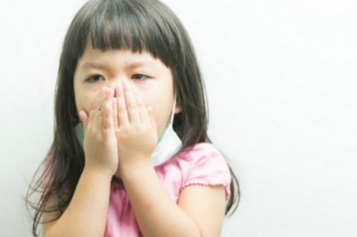 Hỏi đáp: Trẻ ho khi nào cần uống thuốc?