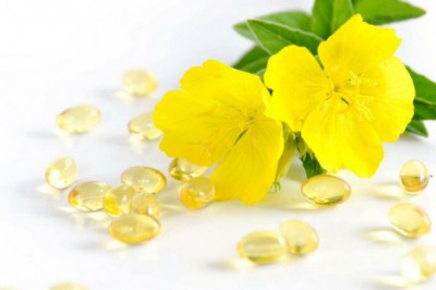 Công dụng bất ngờ của dầu hoa anh thảo đối với phụ nữ sau sinh