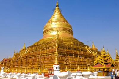 Ngôi chùa nạm 4.500 viên kim cương trên mái