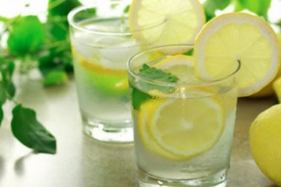 5 điều tuyệt đối cấm kỵ khi uống nước chanh ấm vào buổi sáng