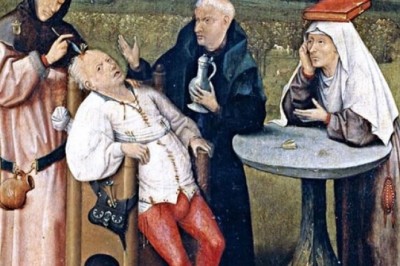 Những phương pháp điều trị y học cổ xưa mãi mãi lưu lại trong quá khứ