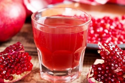 Những công dụng với sức khỏe của nước ép quả lựu