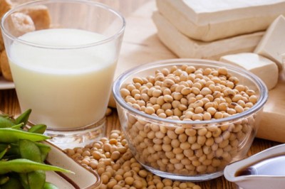 Những lợi ích của đậu nành với sức khỏe. Uống đậu nành thường xuyên có tốt không?