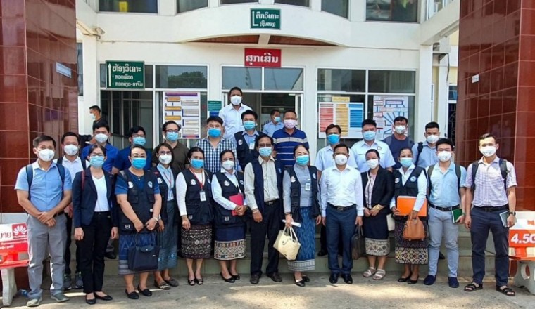Chuyên gia y tế Việt Nam hỗ trợ kiểm soát hiệu quả dịch COVID-19 tại Lào