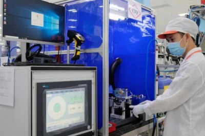 Tổng cộng Vingroup đã chi gần 100 triệu USD cho phòng chống dịch COVID-19, bằng một nửa lợi nhuận năm 2020