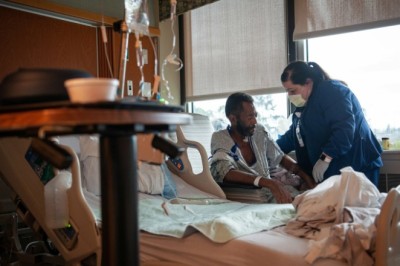 Người đàn ông khỏi ung thư sau mắc Covid-19