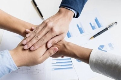 7 nguyên tắc theo lời Phật dạy mang lại sự giàu có: Siêng năng, tiết kiệm và bố thí