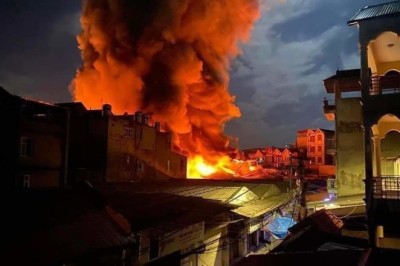 Cháy chợ bán quần áo thời trang lớn nhất tỉnh Bắc Ninh