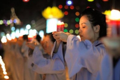 Báo hiếu cho cha mẹ như thế nào là thiết thực nhất