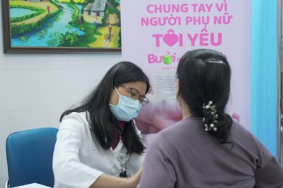 Mỗi năm Việt Nam ghi nhận gần 22.000 ca mắc mới ung thư vú