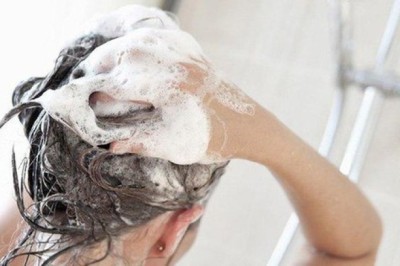 Sai lầm khi gội đầu khiến tóc rụng nhiều 'như lá mùa thu'