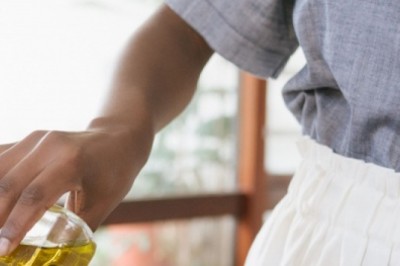 Những loại dầu ăn cần hạn chế sử dụng vì không tốt cho sức khỏe