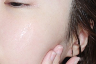 Những bệnh ảnh hưởng đến vẻ đẹp và cách khắc phục bằng đông y