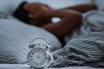 Tỉnh giấc vào các khung giờ này có thể là dấu hiệu cảnh báo tuyến giáp, bệnh gan, bệnh phổi, túi mật đang bị tổn thương