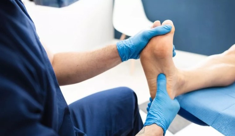 6 dấu hiệu ở bàn chân có thể cảnh báo bệnh tật mà bạn không biết