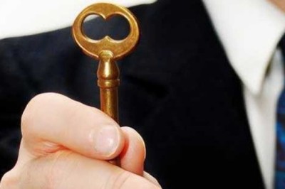 Càng khát khao có tiền, tiền càng CHẠY; càng đủng đỉnh với tiền, tiền tự đổ về: Tại sao?