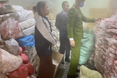 Bắt kho Mỡ Bò, ÓC LỢN, SỤN LỢN chuyên bán cho người dân, nhà hàng, bếp ăn, xưởng sản xuất xúc xích ở Hà Nội và các tỉnh