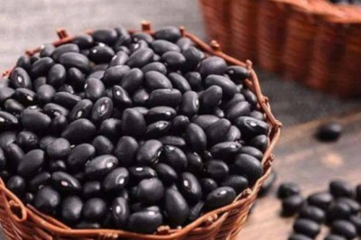 Khám Phá 5 Công Dụng Bất Ngờ của Nước Đậu Đen Rang Cho Sức Khỏe