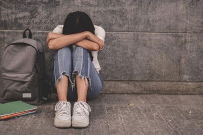 Tác Hại Của Việc So Sánh Con Cái Với 'Con Nhà Người Ta'