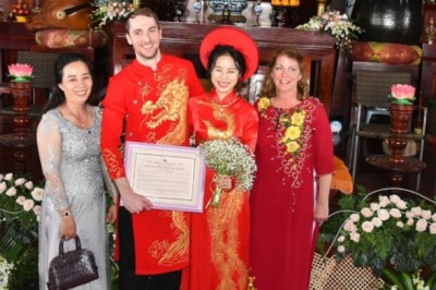 Nhân duyên vợ chồng vạn sự tùy duyên