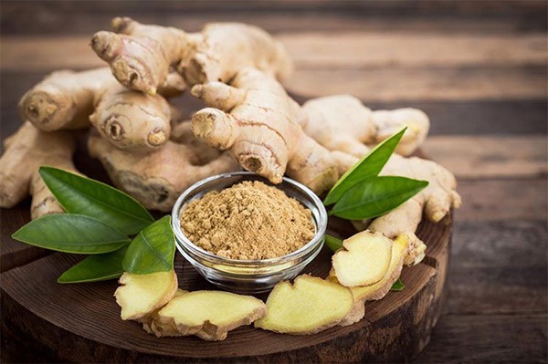 Tiềm năng của gừng trong việc chữa các bệnh tự nhiễm trên người