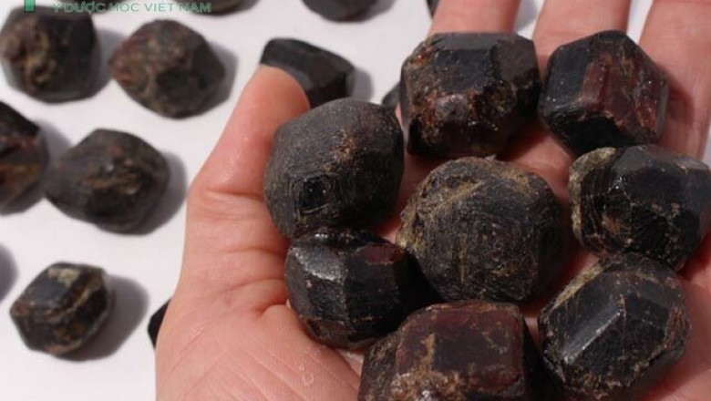 Đá garnet thô