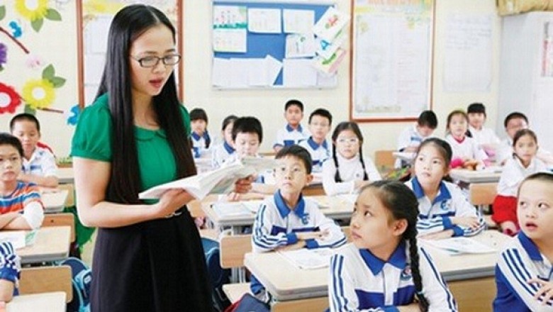 Đề xuất bỏ biên chế suốt đời với giáo viên công lập